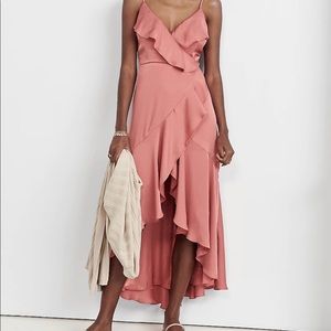 Sat Ruffle Mid Wrap dress